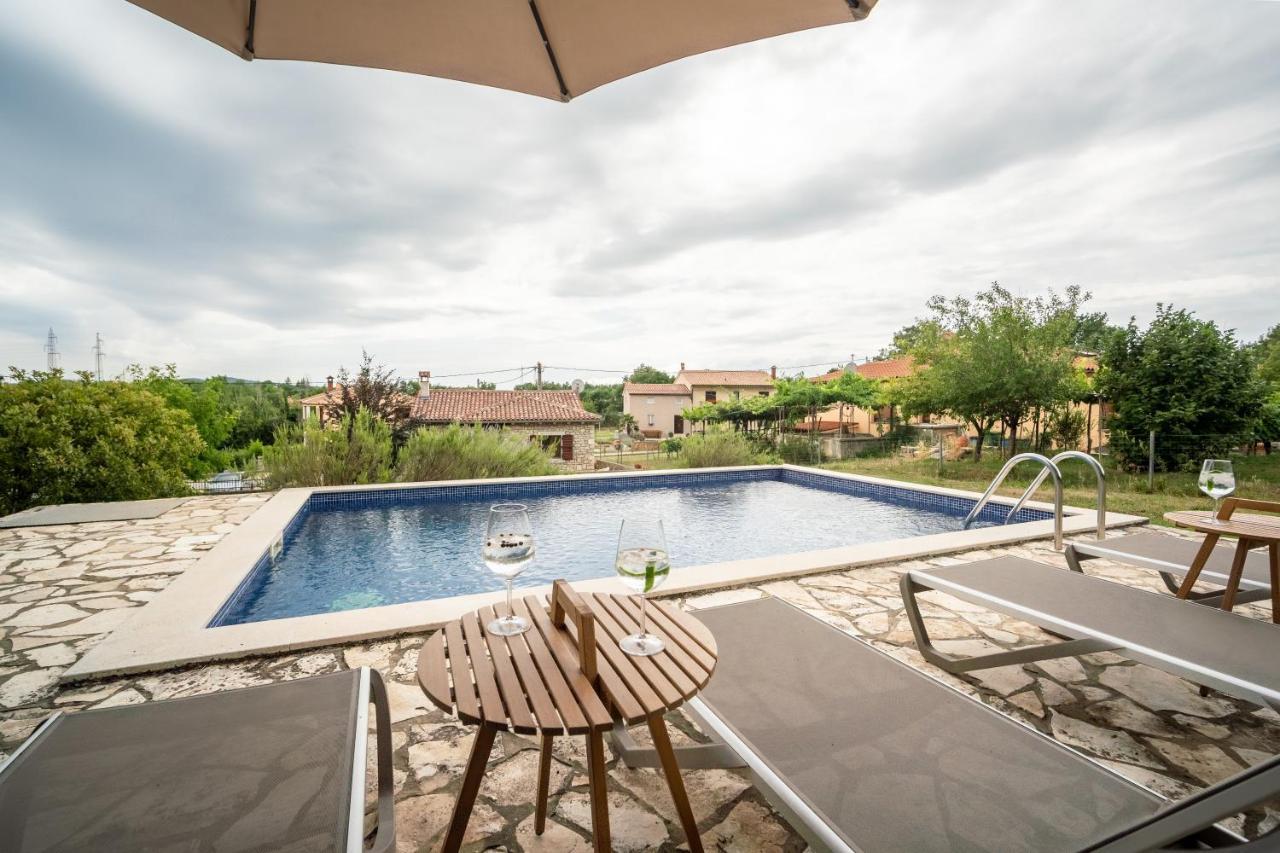 House Luce Villa Krapan Exterior foto